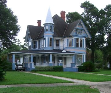 Queen Anne Residence